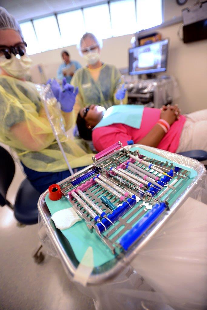 0816-PSC-Dental-Clinic_2016-1 decorative image of 0816-PSC-Dental-Clinic_2016-1_qnglm2 , PSC Dental Hygiene Clinic Offers Low Cost Services at Warrington Campus 2016-09-08 20:43:33