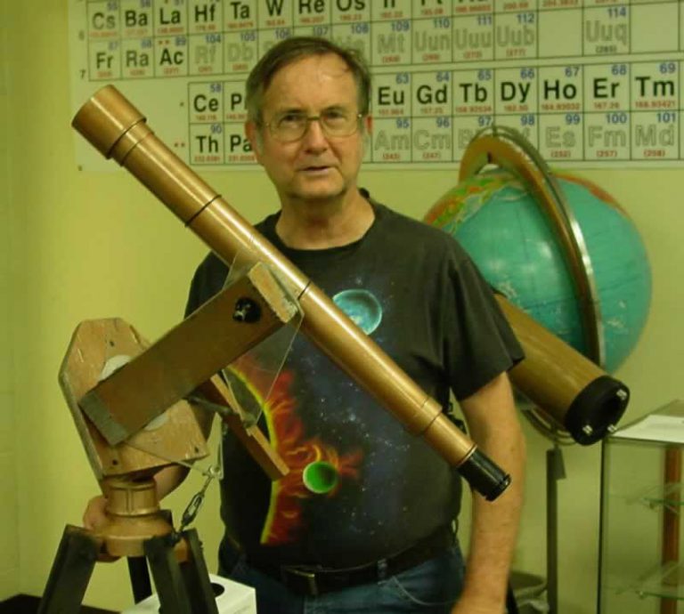 decorative image of 0919-WayneGalileoscope_xsh1t3 , Astronomy Professor Wayne Wooten Digs Up “Iron Bones” for PSC Book Talk Sept. 21 2017-01-17 14:22:54