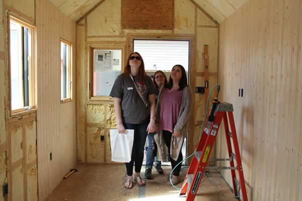 decorative image of Tate1_zlwjee , Tate High seniors tour Pensacola State College campus 2017-01-17 14:10:03