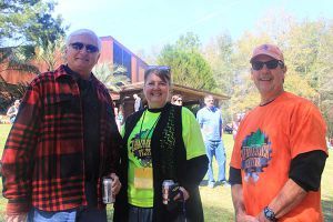 Lumberjack1.jpg decorative image of Lumberjack1.jpg , Lumberjack Festival 2017-03-07 07:58:08