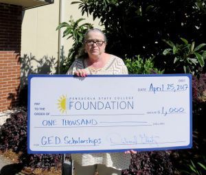 0502 PSCFoundation_DeborahGlantz 2 decorative image of 0502-PSCFoundation_DeborahGlantz-2 , PSC donation honors former GED instructor 2017-05-02 14:08:18