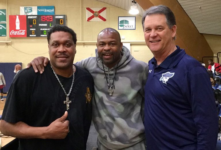 decorative image of glover_900 , Auto Draft 2019-11-20 10:34:34