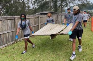 haulingdebris decorative image of haulingdebris , PSC student-athletes help community recover from Hurricane Sally 2020-09-28 14:44:17