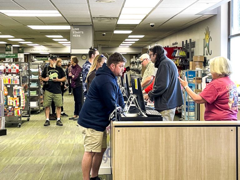 -rox-edit-spring-semester3 decorative image of rox-edit-spring-semester3 , Spring semester is here! There are still opportunities to attend classes 2023-01-12 08:47:27