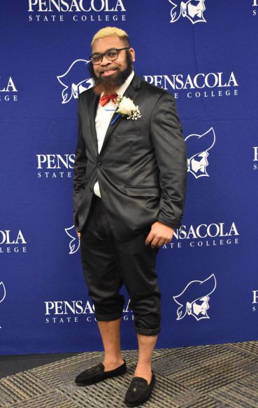 decorative image of Tyriq-Flowers-scaled ,   2024-02-20 13:03:21